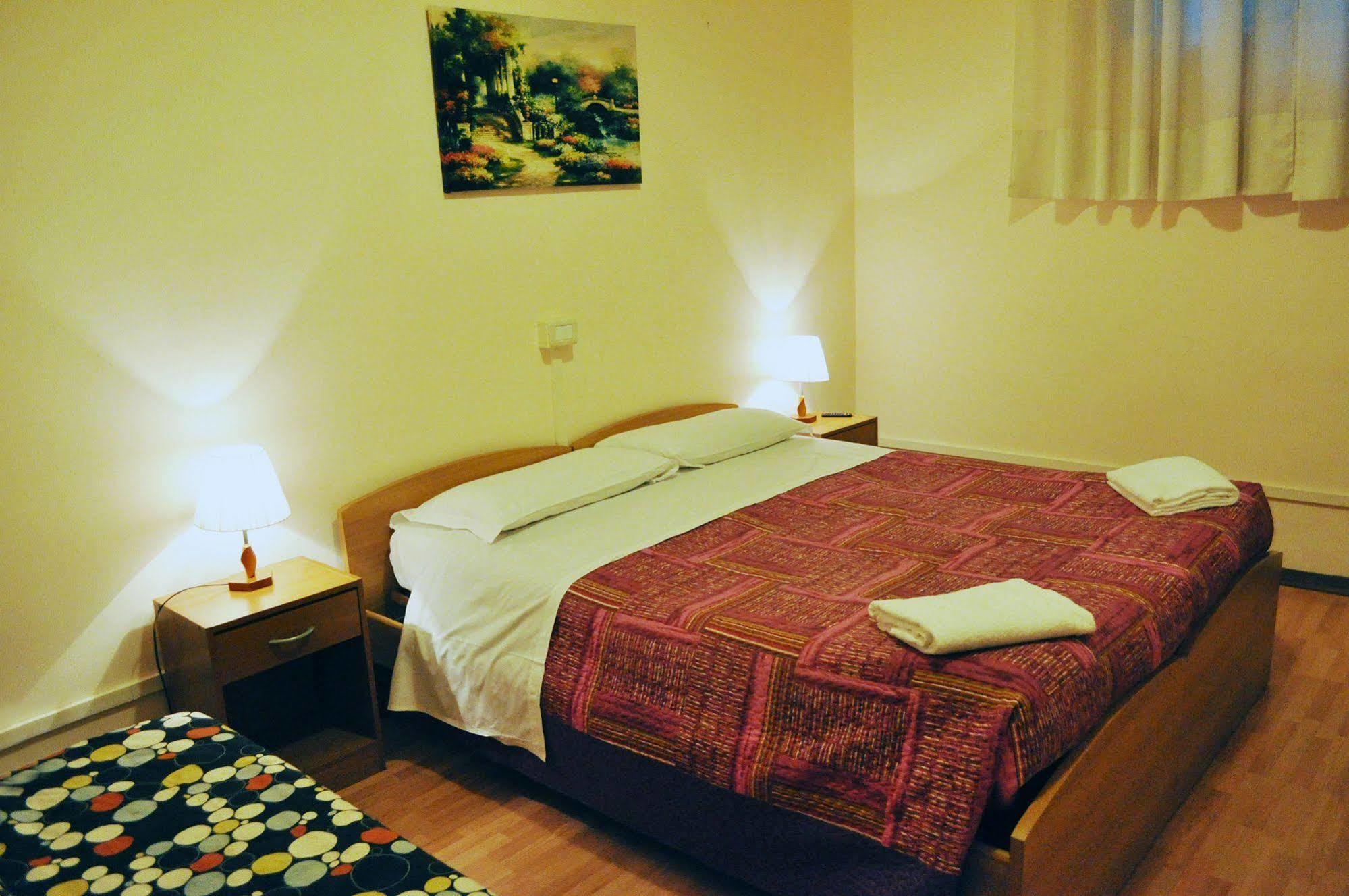 Hotel Angela Rome